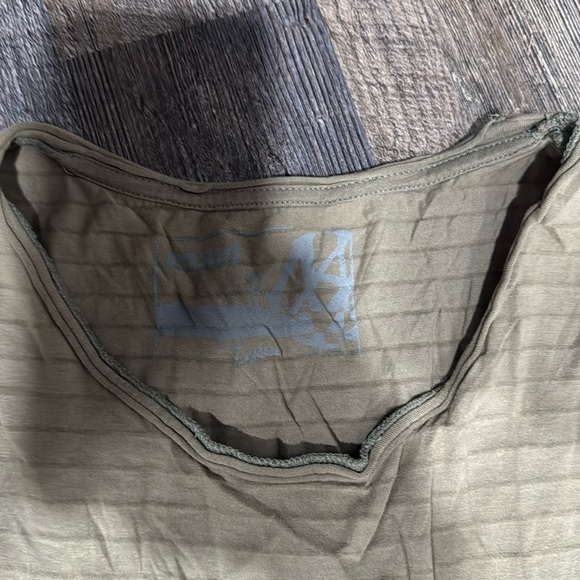 3 Mavi t shirts - Picture 7 of 7